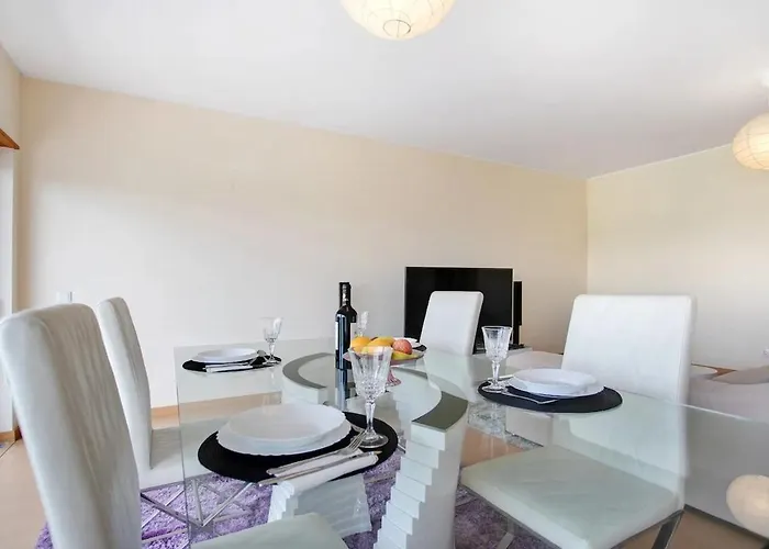 Ao - Passerelle Apartman *